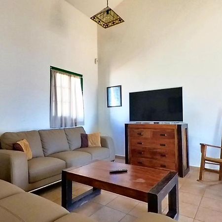 La Maison Dandres, By Comfortable Luxury لا أوليفا المظهر الخارجي الصورة